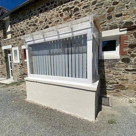 Charmant Logement Avec 2 Veranda ル・ヴィヴィエ・シュル・メール エクステリア 写真